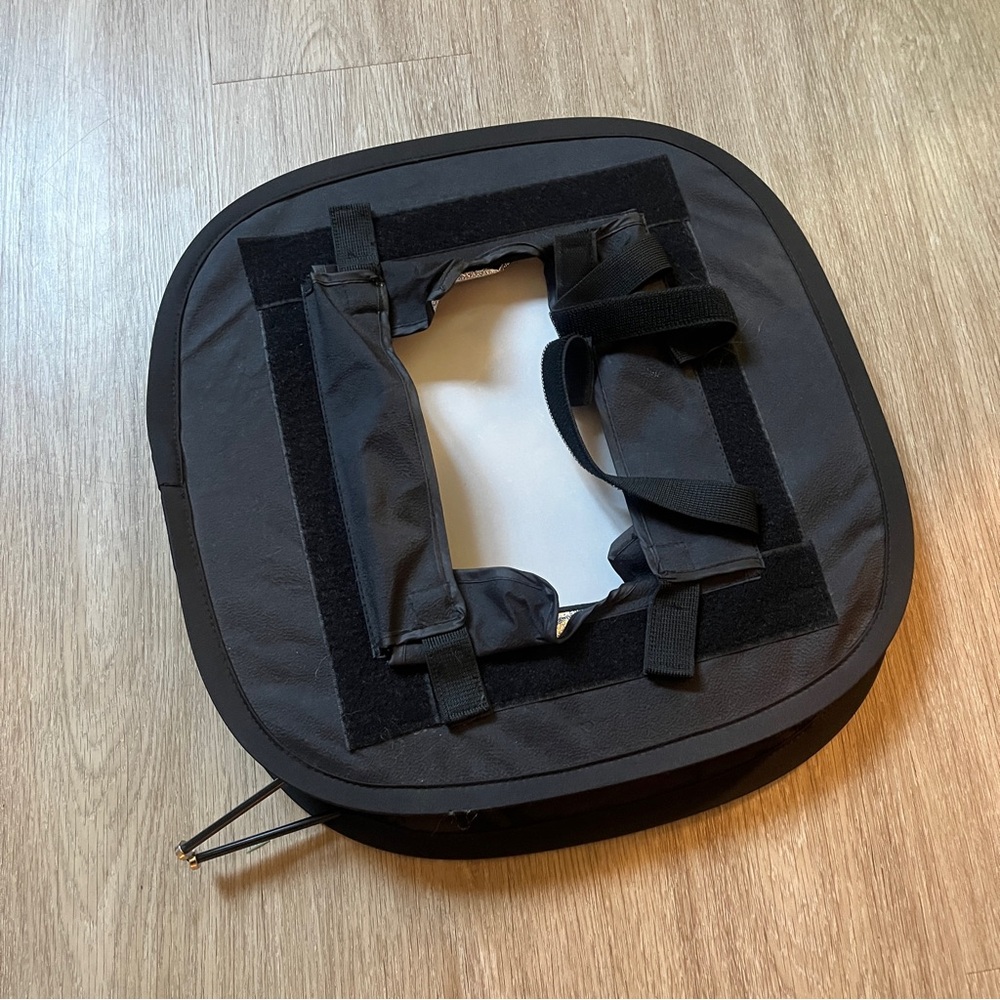 Neewer LED Light Panel Softbox - Picture 2 of 2